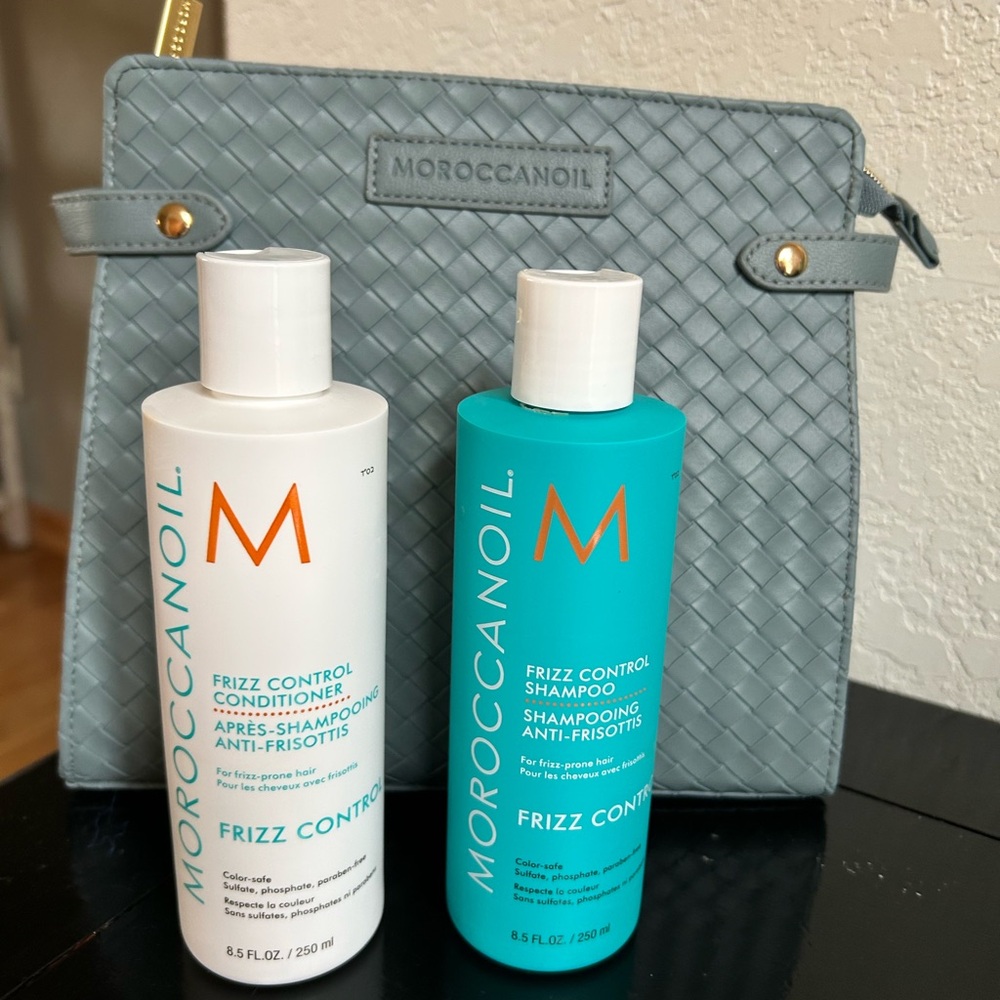 Moroccanoil Teal Shampoo Bottle with Orange Logo